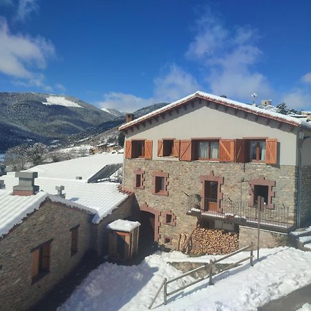 Can Tubau - Casa Rural - Apartaments 캄펠라스 외부 사진