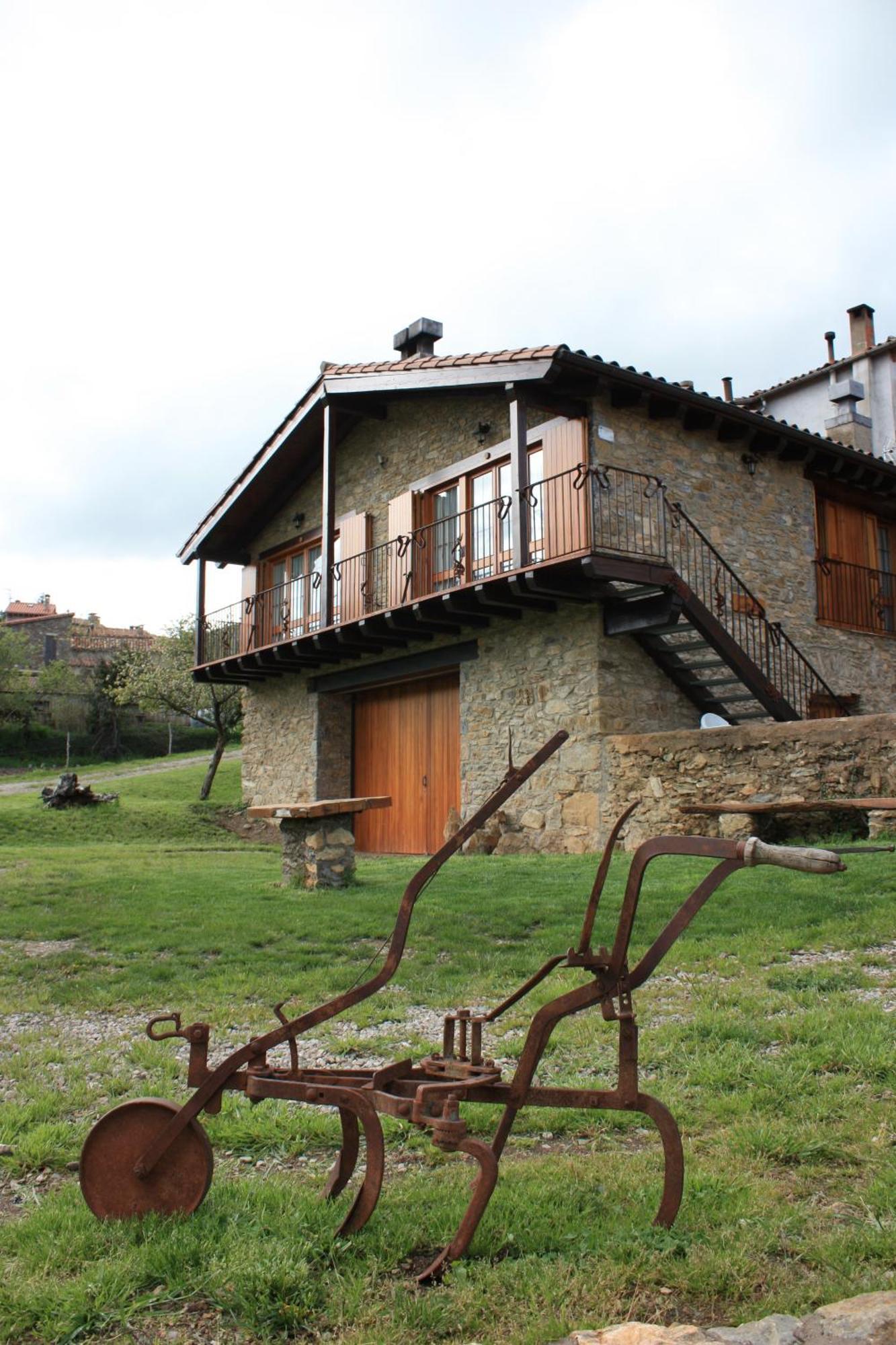 Can Tubau - Casa Rural - Apartaments 캄펠라스 외부 사진