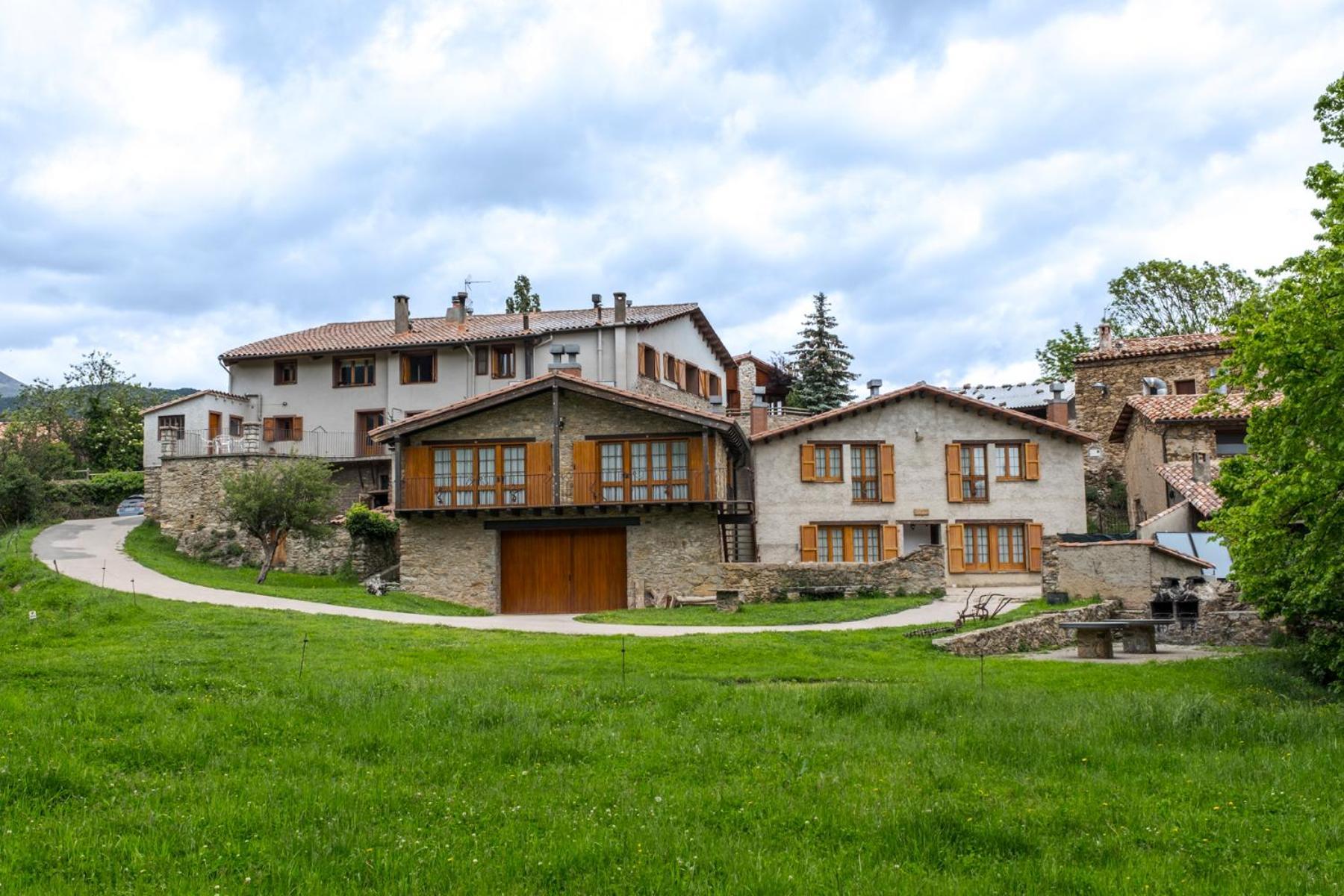 Can Tubau - Casa Rural - Apartaments 캄펠라스 외부 사진