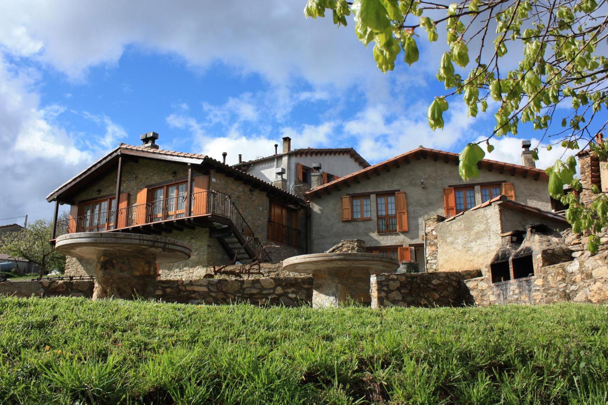 Can Tubau - Casa Rural - Apartaments 캄펠라스 외부 사진